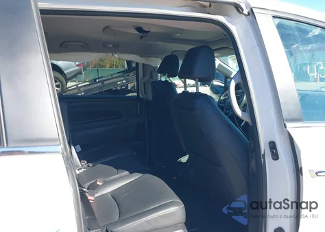 2023 Honda Odyssey Touring из США, поврежденный, VIN 5FNRL6H81PB077466